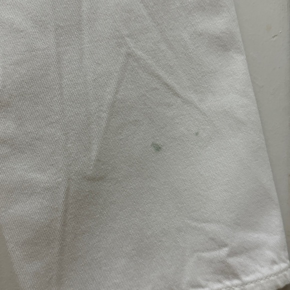 125 UNIQLO | EUC Japanese Women's White Straight Leg Jeans (size 28) - Picture 8 of 11